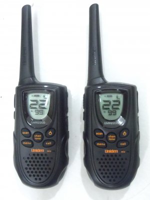 Uniden Walky Talky GMRS2200-2CK